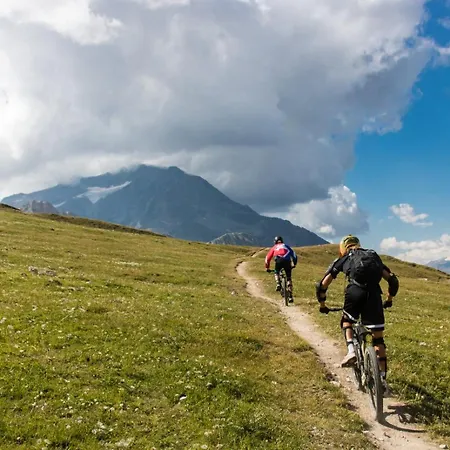 Arpette 2/4 Personnes Au Pied Des Pistes Сasa de vacaciones La Plagne